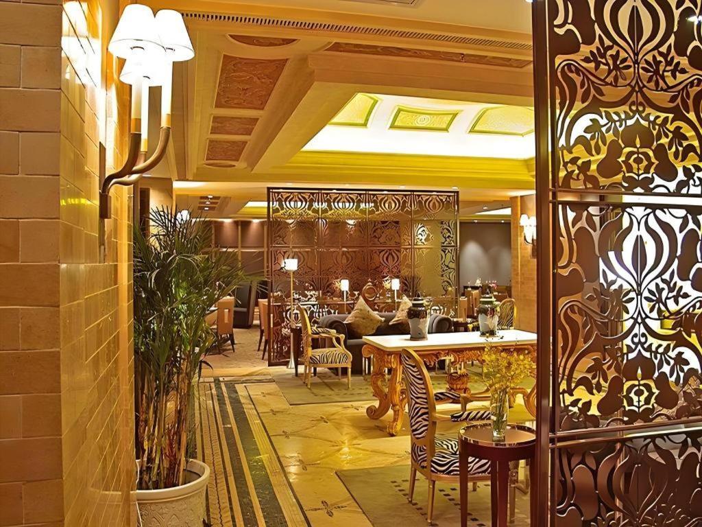 New Century Hangzhou Grand Hotel Экстерьер фото