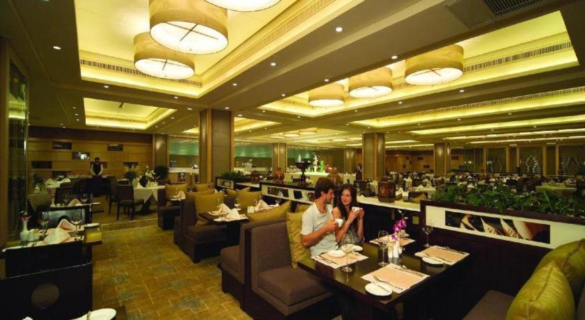 New Century Hangzhou Grand Hotel Экстерьер фото